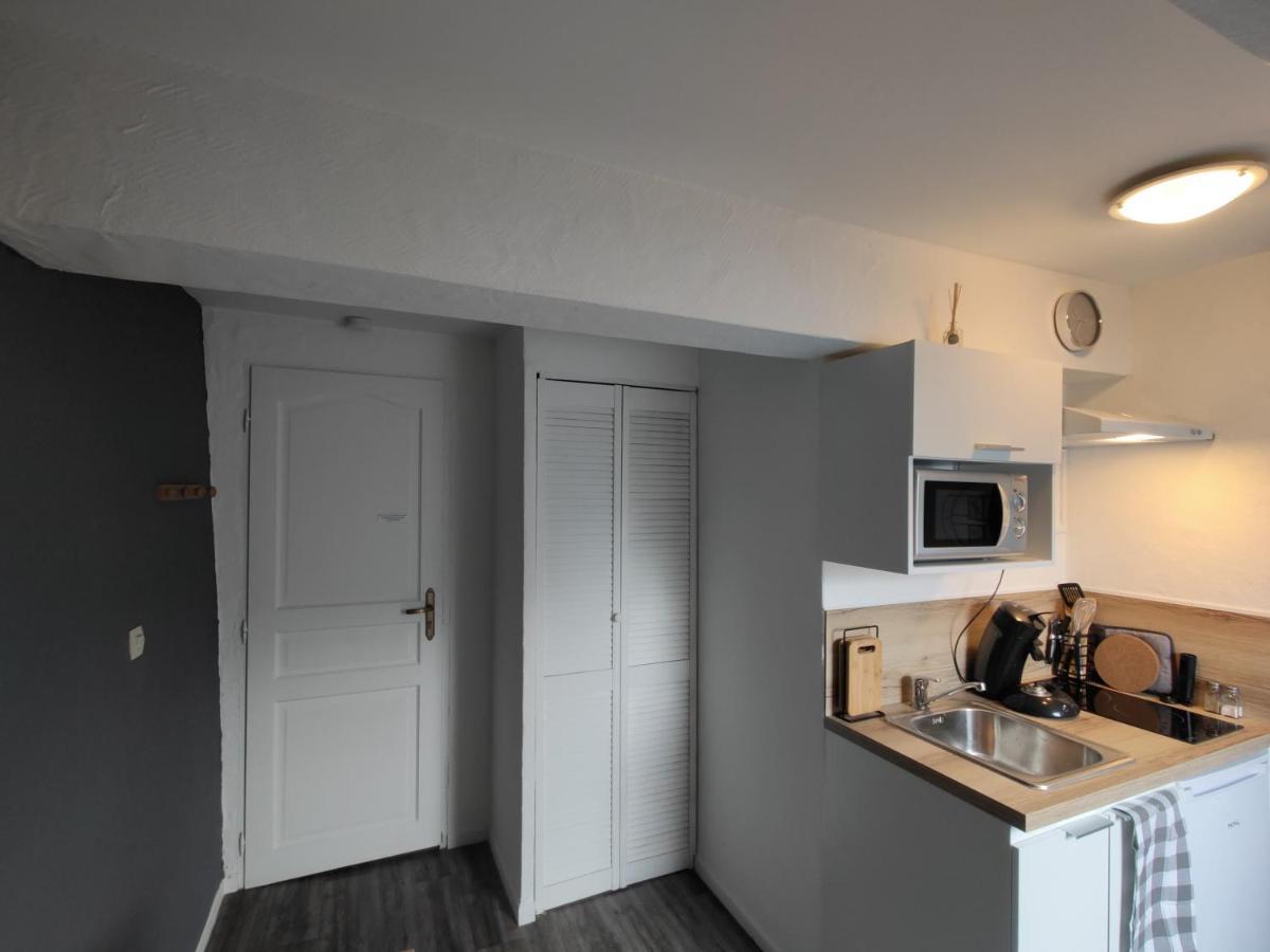 Studio "Sous Les Toits", Proche Hyper Centre Et Commerces ! Valenciennes Exteriör bild